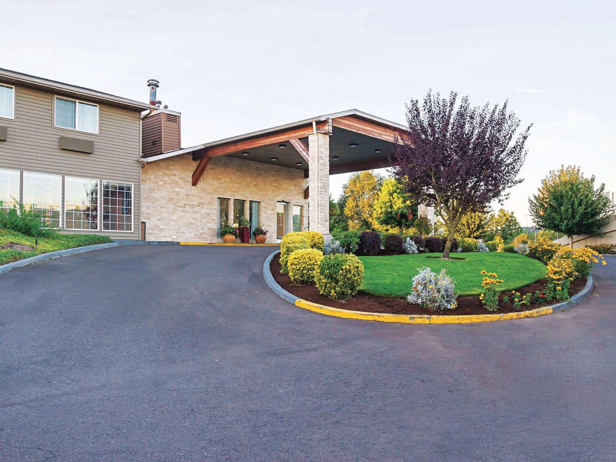 Hotel La Quinta By Wyndham Woodburn Exterior foto