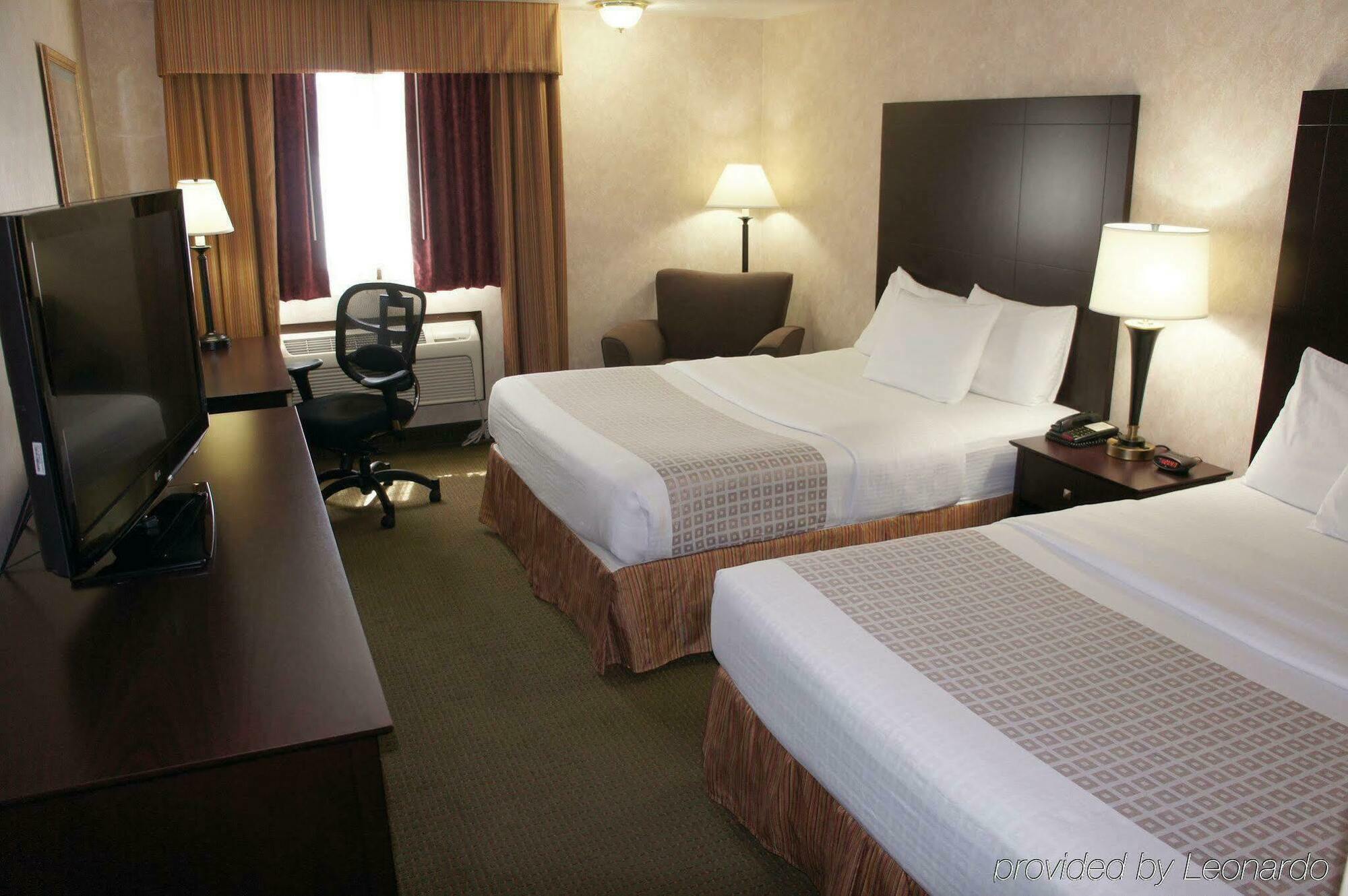 Hotel La Quinta By Wyndham Woodburn Exterior foto